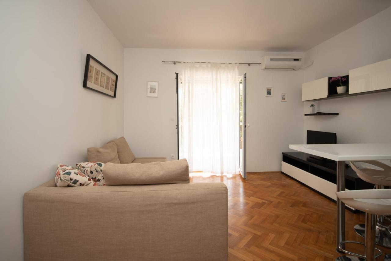 Apartmani Mara Pakostane Ngoại thất bức ảnh