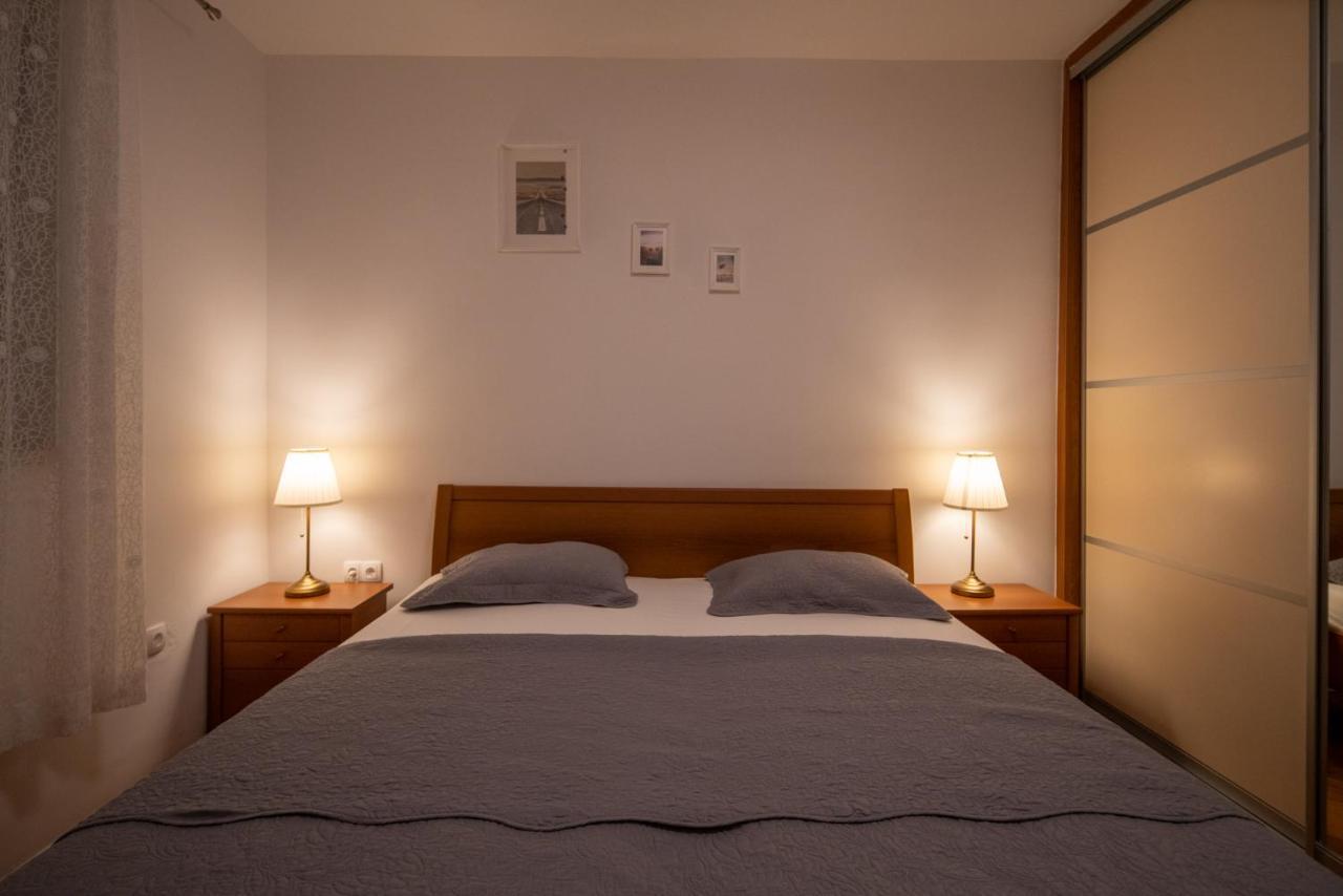 Apartmani Mara Pakostane Ngoại thất bức ảnh